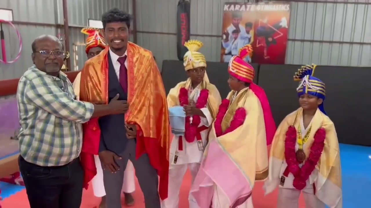 மகாராஷ்டிராவில் தங்கம், வெள்ளி பதக்கங்கள்: தூத்துக்குடி கராத்தே மாணவர்கள் மலேசிய சர்வதேச போட்டிக்கு தகுதி