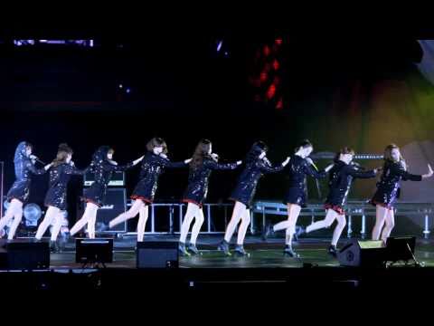 [Fancam] 100904 SNSD - Run Devil Run + Introduction - SM Town 10 LA