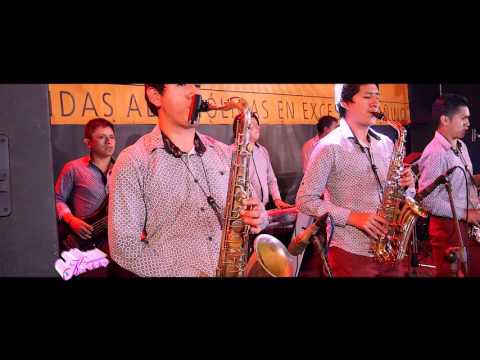 Juventud Yacus 2016 en aniversario de promotora kardelen