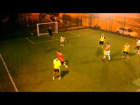 Akatlar Halı Saha 24.11.2015 22:00 - akillisaha.com