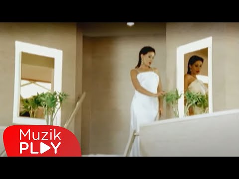 Yıldız Tilbe - Değerini Bilmek Gerekir Aşkın (Official Video)