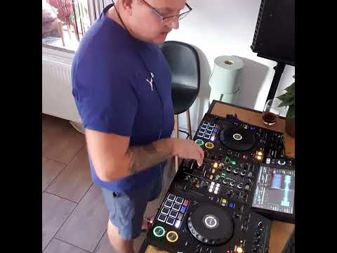 Mikshadj- Dance 2 Disco mix