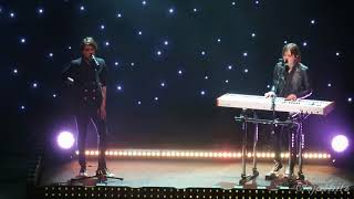16/20 Tegan & Sara - White Knuckles @ Tower Theatre, Philadelphia, PA 11/10/17