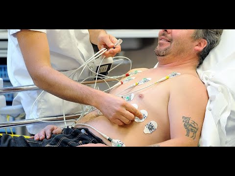 The four signs that should alert you to the risk of heart failure