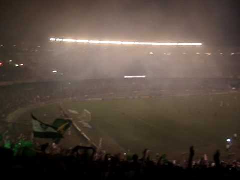 MELHOR E MAIS BONITA TORCIDA DO MUNDO - HORTO MAGICO - Fluminense x LDU 02/12