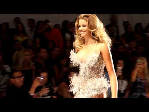 BEACH BUNNY AND THE BLONDS AT MERCEDES-BENZ FASHION WEEK SWIM