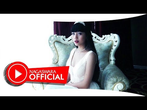 Dilza - Seseorang Dihatimu (Official Music Video NAGASWARA) #music