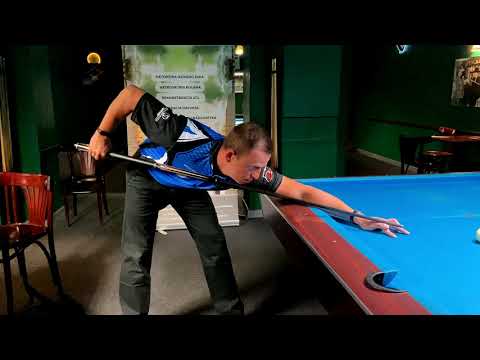 Nauka gry w bilard - odc. 1 - postawa przy stole, ułożenie mostka - Zakręcona Bila Poznań