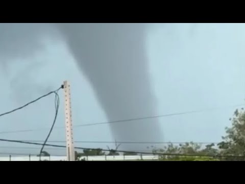 Tornado atinge cidade do Paraguai a menos de 60 km do Paraná 