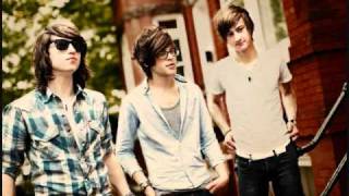 Hold My Breath - The Downtown Fiction (with lyrics)