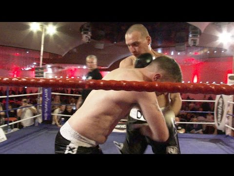 IBA Boxing - Paul Donoghue v Owen Stone - Fight 1