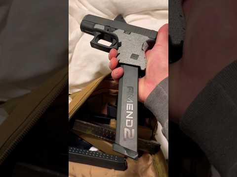 GLOCK WITH THE AMEND2 MAGAZINE! THE MAGAZINE IS ONE OF THE BEST ON THE MARKET FOR ME #shortfeed 🔫 💯!