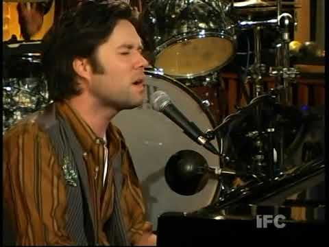 TV Live - Rufus Wainwright - "Going to a Town" (Rollins 2007)