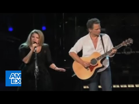 Stevie Nicks and Lindsey Buckingham Sing 