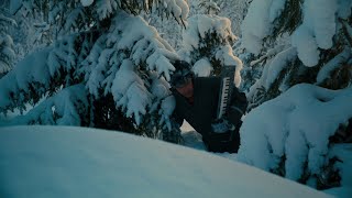 Eyes of Others – “New Hair New Me”