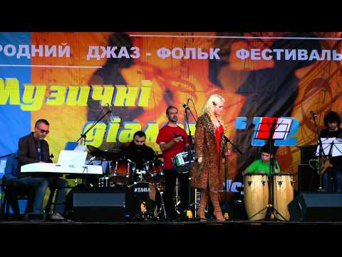 Fusion Friends ( Фьюжн френдс ) - Besame Mucho