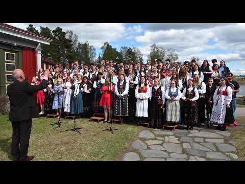 Til ungdommen/Kringsatt av fiender | Avsluttning 2021-2022 | Elverum folkehøgskole