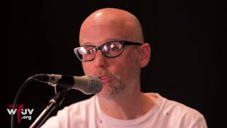 Moby - &quot;This Wild Darkness&quot; (Live at WFUV)