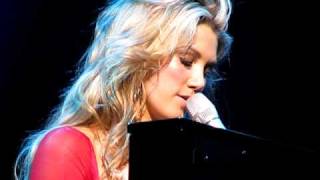 Delta Goodrem - Breathe In Breathe Out live at Sydney Opera House Christmas Eve - 2009