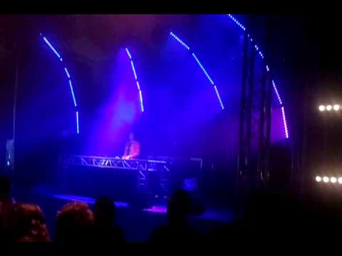 Quintino @ Acces Festival Droppin' Adele VS Thomas Gold