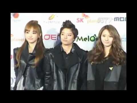 [NEWS] 111124 f(x) Red Carpet - Melon Music Awards 2011