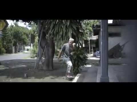 Agus kotak tumbas kopi 🤣