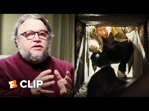 Guillermo del Toro on Bong Joon Ho's 'Memories of Murder' | FandangoNOW Extras