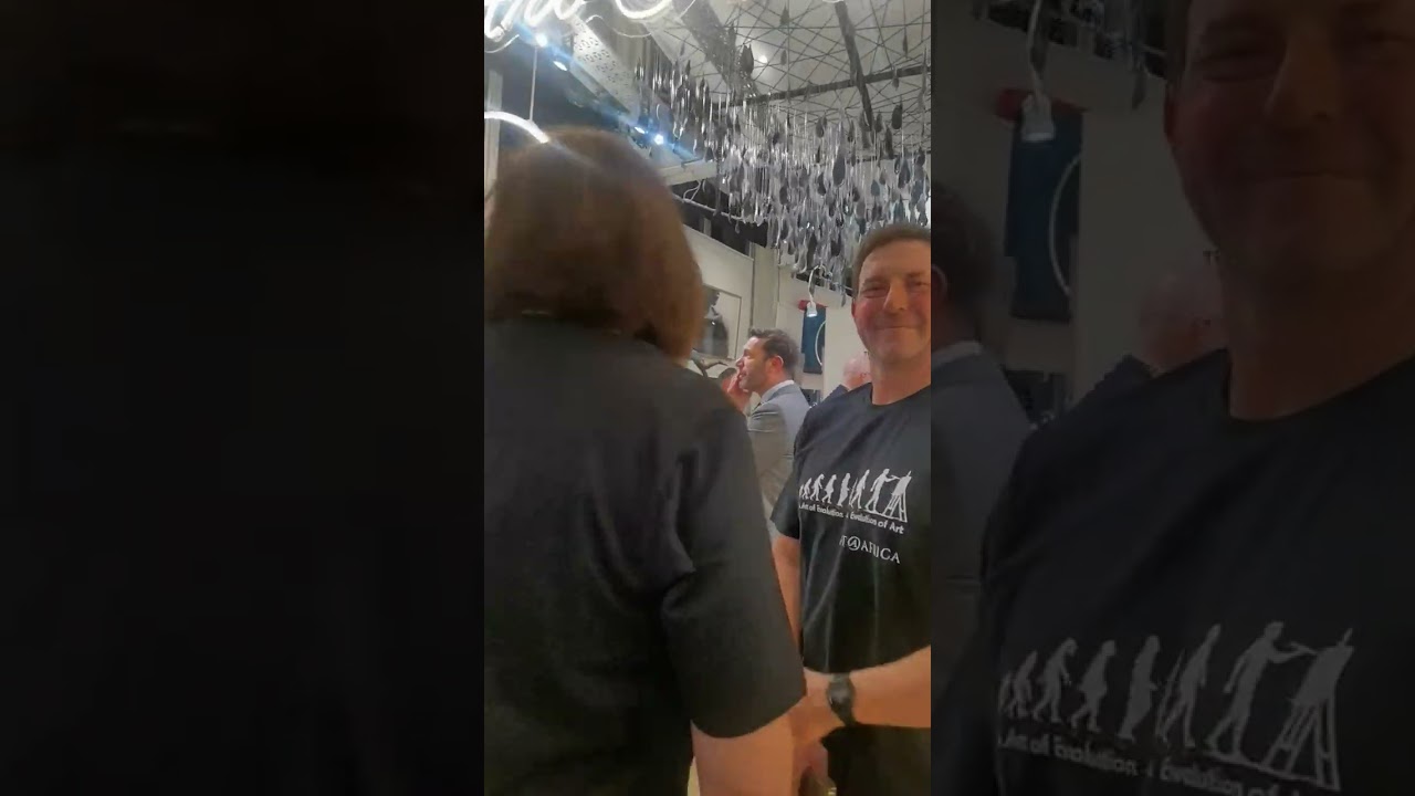 THE EVOLUTION OF ART, THE ART OF EVOLUTION