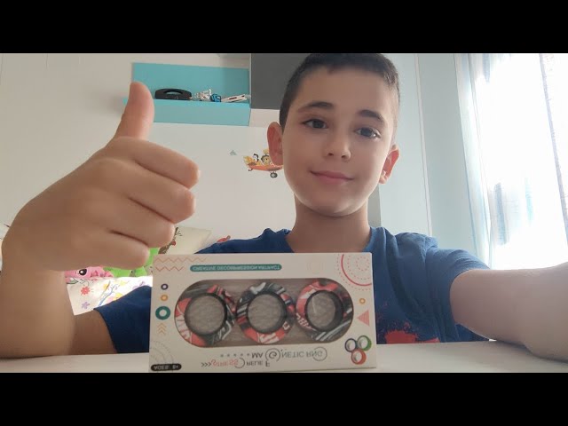 Vídeo relacionado con Anillos mágicos - Accesorios de Juguete flotantes, Anillos magnéticos, Accesorios flotantes | Ideal para espectáculos, demostraciones de, Fiestas, ilusiones cercanas, coleccionables