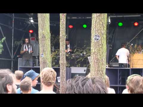 REGGAE GEEL 2014 - Crucial Alphonso ft Lyrical Benjie & Missing Link