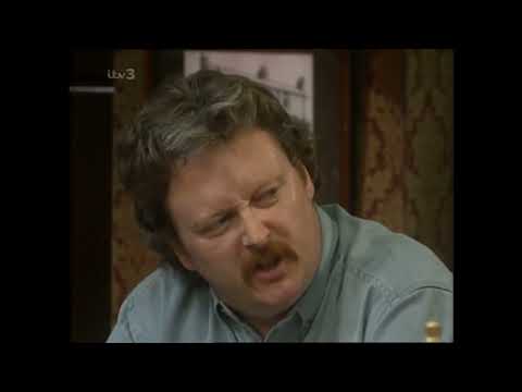 Stephen Graham picks a fight with Jim McDonald