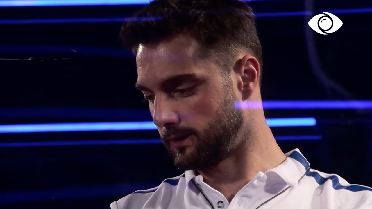 “Babai filloi alkoolin..,/ Eni mes lotësh rrëfen adoleshencën e vështirë