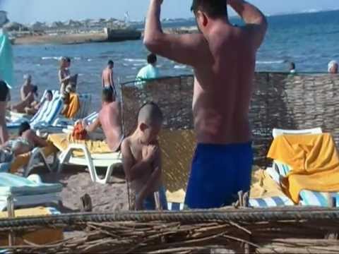 Отель  Golden 5. Забавный малыш...