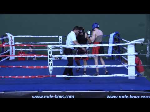 Invictus Boxeo Combate 1 (asalto 1)