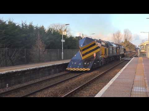 ADB865219, 37716, 37424/37558 and ADB865208 on 7Z41, 09:50, Derby R.T.C. - Norwich C.S.D. (16:00)