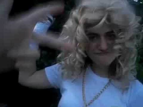 Lady Sovereign "Sad Arse Strippa" Music Video