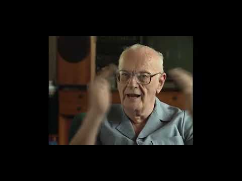 Why did Arthur C. Clarke choose to live in Sri Lanka?