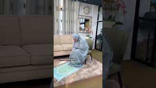 Download lagu Tatacara Solat Duduk bagi mereka yang tidak berkemampuan #solat #telekunghiqmah #shorts #sakit mp3