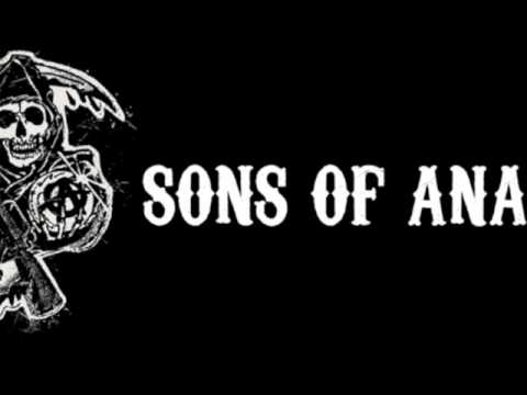 Sons of Anarchy - Strange Fruit - Katey Sagal, The Forest Rangers, Blake Mills - Season Four