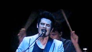 Michael Paynter - &quot;How Sweet It Is&quot; - Live at Miley Cyrus concert