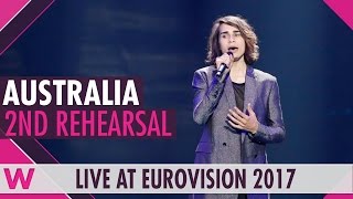 Second rehearsal: Isaiah “Don’t Come Easy” (Australia) Eurovision 2017 | wiwibloggs