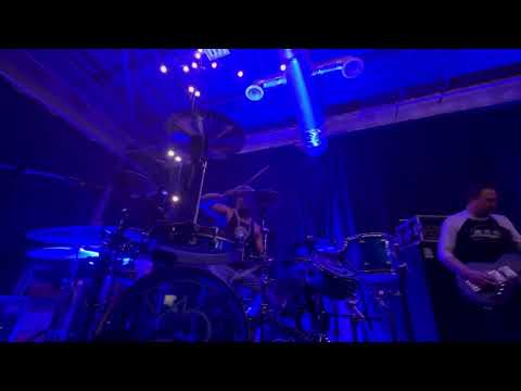 Daru Jones w/ Jack White “What’s The Trick” during Supply Chain Issues tour rehearsal