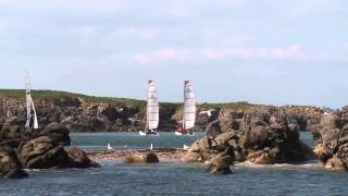 preview picture of video 'Nautic Sport: raid aventure  en catamaran de sport Nacra  de Carnac à Hoëdic et Houat'