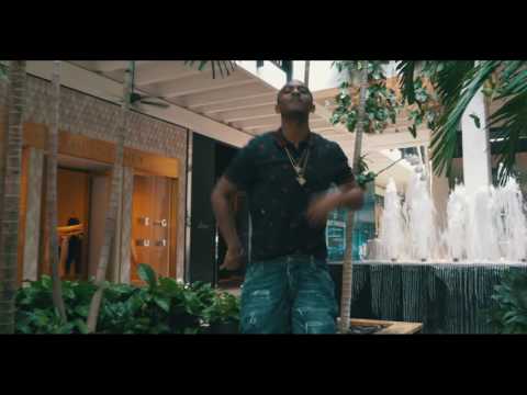 Sleaz - " Str8 Flexin " Music Video / Directed By: KGFilms