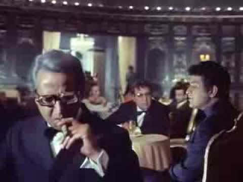 Hai Preet Jahan Ki Reet Sada - Purab Aur Pachhim (1970)