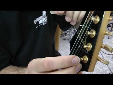 Workshop E-Gitarre 3/4 Instrumentenpflege, SAITENWECHSEL und Einstellen der Bundreinheit