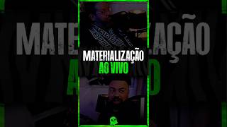 Paranormal materializou objeto ao vivo