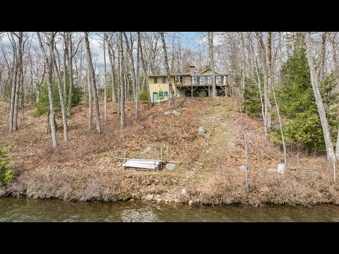 52 W Huntress Pond Rd, Barnstead, NH 03225
