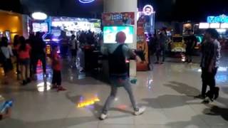 Just Dance 2014- Can't Hold Us by Macklemore (5 Stars)-  Market Market, Bonifacio Global City