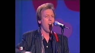 Racey - Some Girls  + Runaround Sue - Spanish TV